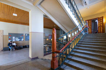 3C3A1116 Pietarsaaren lukio kaytava LOW RES