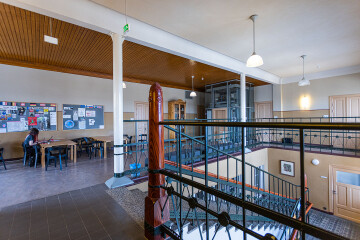 3C3A1154 Pietarsaaren lukio kaytava LOW RES